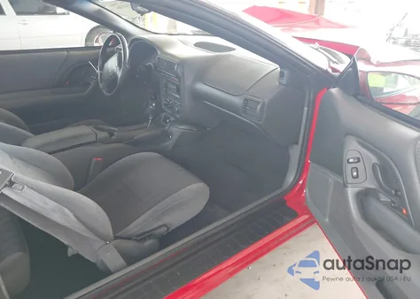 1998 Chevrolet Camaro z USA, uszkodzony, nr VIN 2G1FP22K1W2146066